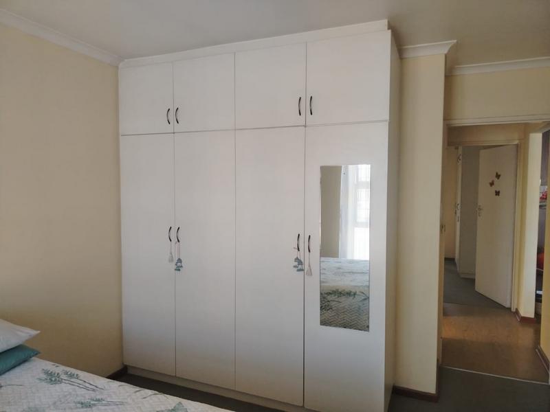 2 Bedroom Property for Sale in Amandelrug Western Cape